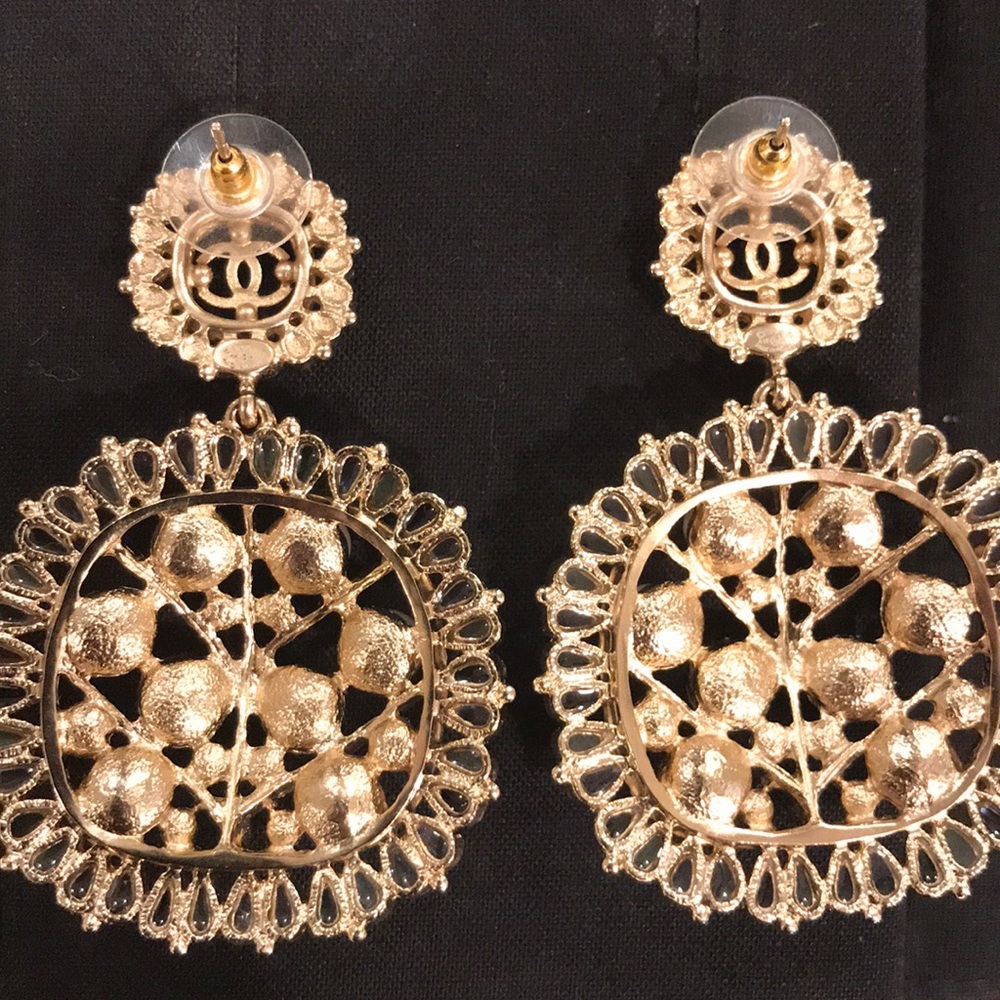 Chanel earnings - Picture 3 of 5